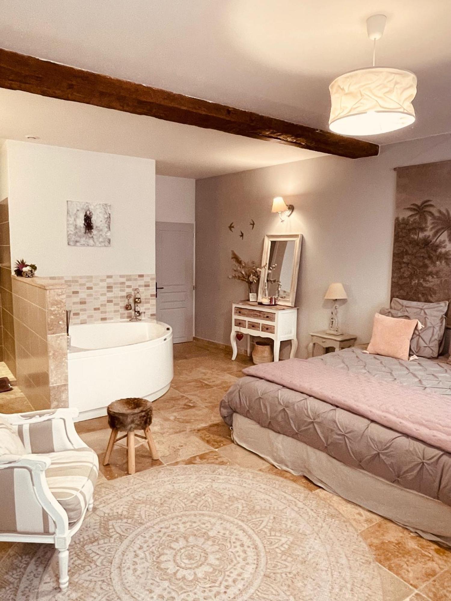 B&B Temps Suspendu Provence Pernes-les-Fontaines Rum bild